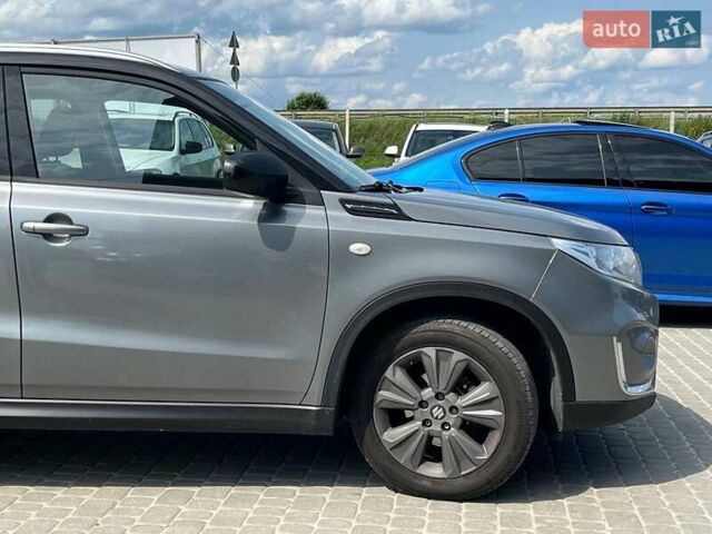 Серый Сузуки Витара, объемом двигателя 1 л и пробегом 103 тыс. км за 17300 $, фото 28 на Automoto.ua
