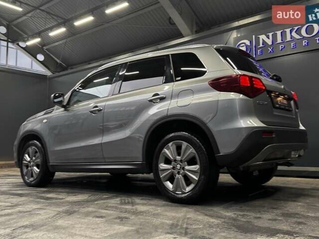 Серый Сузуки Витара, объемом двигателя 1 л и пробегом 58 тыс. км за 17900 $, фото 20 на Automoto.ua