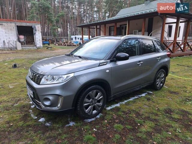 Сірий Сузукі Вітара, об'ємом двигуна 1 л та пробігом 88 тис. км за 17000 $, фото 8 на Automoto.ua