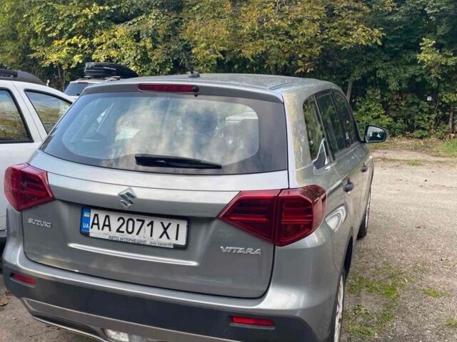 Сірий Сузукі Вітара, об'ємом двигуна 1 л та пробігом 143 тис. км за 10850 $, фото 2 на Automoto.ua