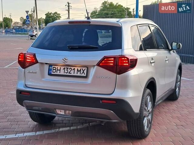 Серый Сузуки Витара, объемом двигателя 1.37 л и пробегом 17 тыс. км за 18600 $, фото 20 на Automoto.ua