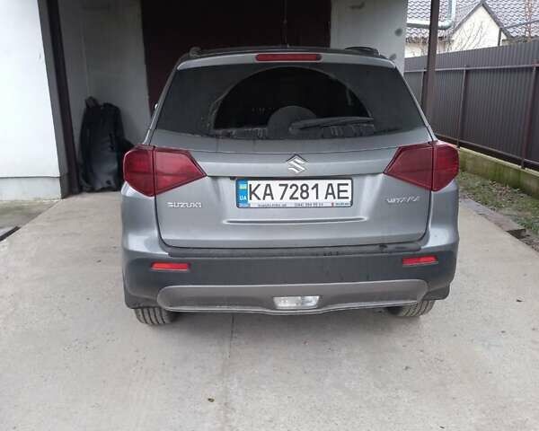 Серый Сузуки Витара, объемом двигателя 1.37 л и пробегом 60 тыс. км за 13700 $, фото 8 на Automoto.ua