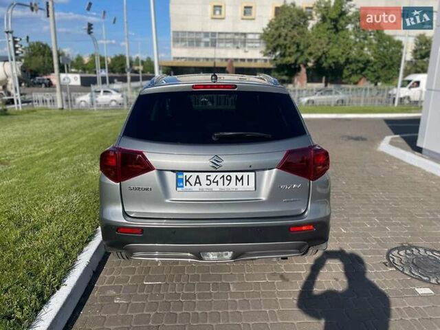 Сірий Сузукі Вітара, об'ємом двигуна 1.4 л та пробігом 64 тис. км за 19300 $, фото 8 на Automoto.ua