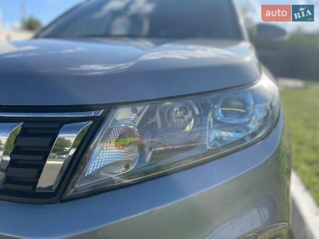 Сірий Сузукі Вітара, об'ємом двигуна 1.4 л та пробігом 64 тис. км за 19300 $, фото 14 на Automoto.ua