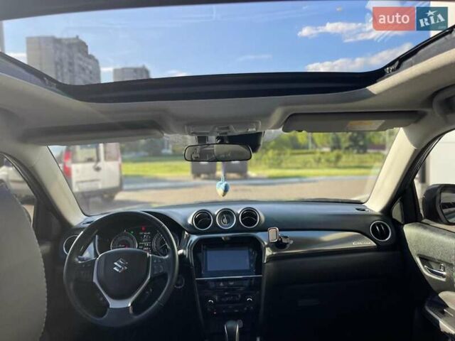 Сірий Сузукі Вітара, об'ємом двигуна 1.4 л та пробігом 64 тис. км за 19300 $, фото 57 на Automoto.ua