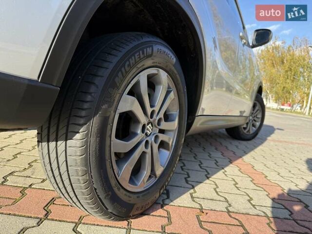 Серый Сузуки Витара, объемом двигателя 1.59 л и пробегом 39 тыс. км за 19900 $, фото 20 на Automoto.ua