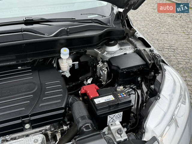 Сірий Сузукі Вітара, об'ємом двигуна 1.59 л та пробігом 35 тис. км за 19500 $, фото 32 на Automoto.ua