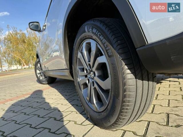 Серый Сузуки Витара, объемом двигателя 1.59 л и пробегом 39 тыс. км за 19900 $, фото 13 на Automoto.ua