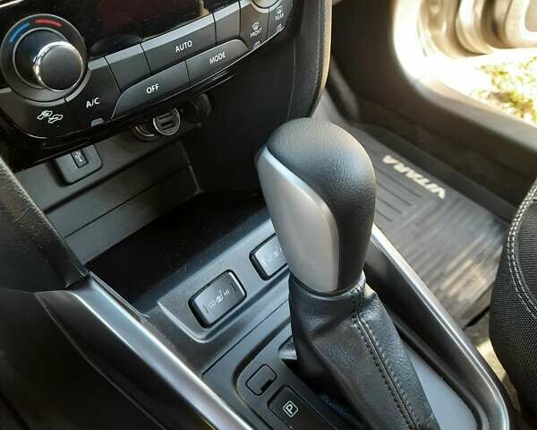 Сірий Сузукі Вітара, об'ємом двигуна 1.59 л та пробігом 35 тис. км за 19500 $, фото 21 на Automoto.ua