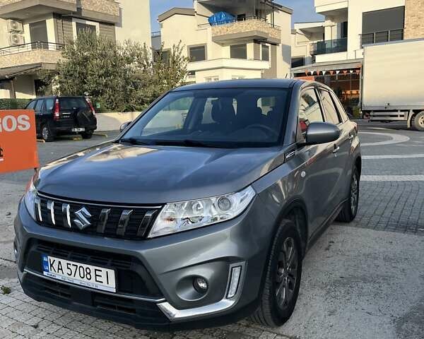 Серый Сузуки Витара, объемом двигателя 1.59 л и пробегом 45 тыс. км за 21000 $, фото 8 на Automoto.ua