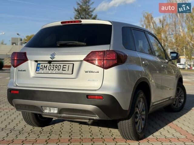 Серый Сузуки Витара, объемом двигателя 1.59 л и пробегом 39 тыс. км за 19900 $, фото 22 на Automoto.ua