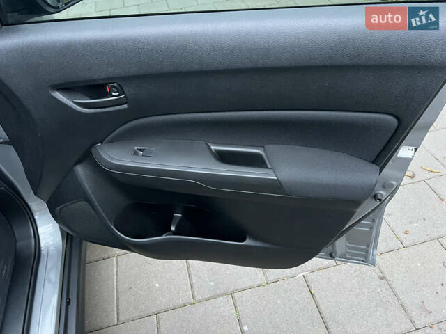 Серый Сузуки Витара, объемом двигателя 1.59 л и пробегом 11 тыс. км за 20400 $, фото 30 на Automoto.ua