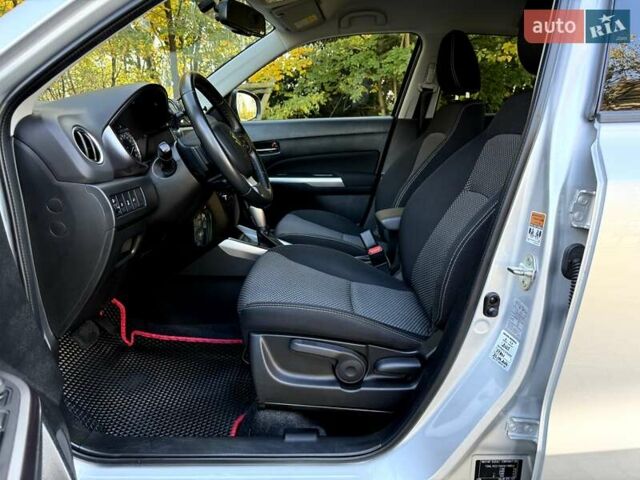 Серый Сузуки Витара, объемом двигателя 1.59 л и пробегом 39 тыс. км за 19900 $, фото 38 на Automoto.ua
