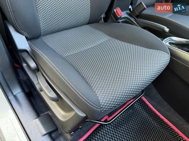 Серый Сузуки Витара, объемом двигателя 1.59 л и пробегом 39 тыс. км за 19900 $, фото 57 на Automoto.ua