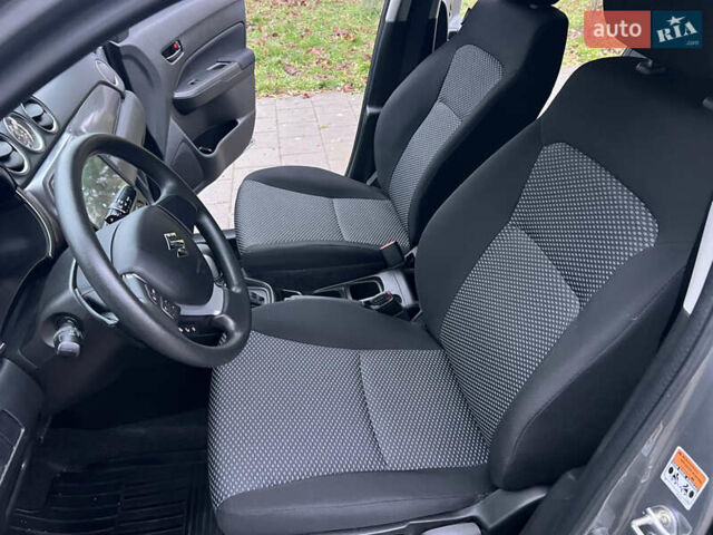 Серый Сузуки Витара, объемом двигателя 1.59 л и пробегом 11 тыс. км за 20400 $, фото 36 на Automoto.ua