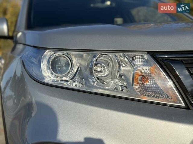 Серый Сузуки Витара, объемом двигателя 1.59 л и пробегом 39 тыс. км за 19900 $, фото 33 на Automoto.ua