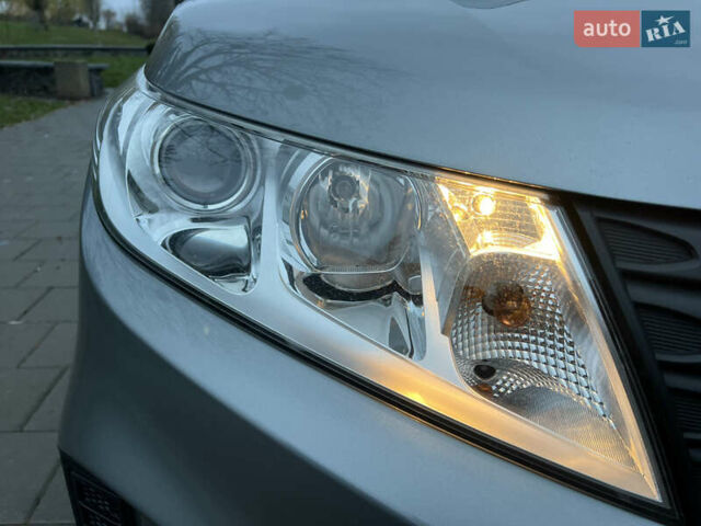 Сірий Сузукі Вітара, об'ємом двигуна 1.59 л та пробігом 11 тис. км за 19900 $, фото 14 на Automoto.ua