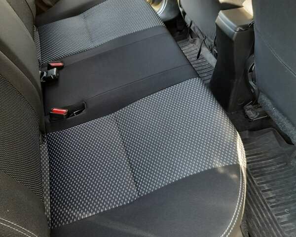 Сірий Сузукі Вітара, об'ємом двигуна 1.59 л та пробігом 35 тис. км за 19500 $, фото 25 на Automoto.ua