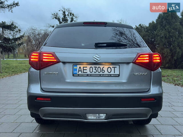 Сірий Сузукі Вітара, об'ємом двигуна 1.59 л та пробігом 11 тис. км за 19900 $, фото 10 на Automoto.ua