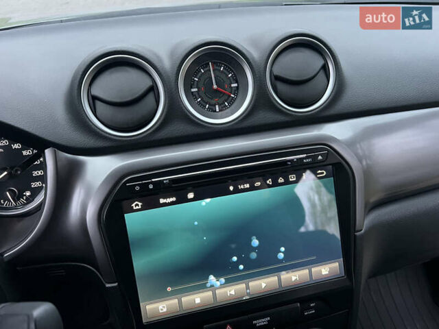 Серый Сузуки Витара, объемом двигателя 1.59 л и пробегом 11 тыс. км за 20400 $, фото 40 на Automoto.ua