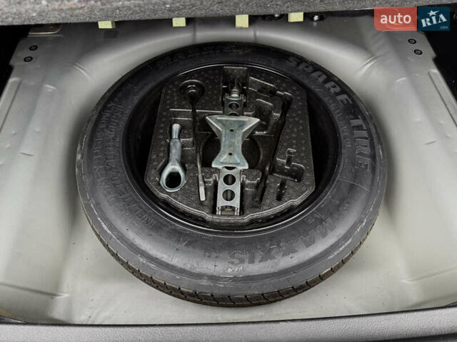 Сірий Сузукі Вітара, об'ємом двигуна 1.59 л та пробігом 35 тис. км за 19500 $, фото 29 на Automoto.ua