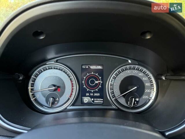 Серый Сузуки Витара, объемом двигателя 1.59 л и пробегом 39 тыс. км за 19900 $, фото 69 на Automoto.ua