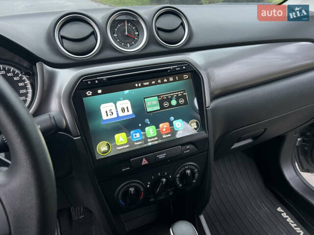 Сірий Сузукі Вітара, об'ємом двигуна 1.59 л та пробігом 11 тис. км за 19900 $, фото 38 на Automoto.ua