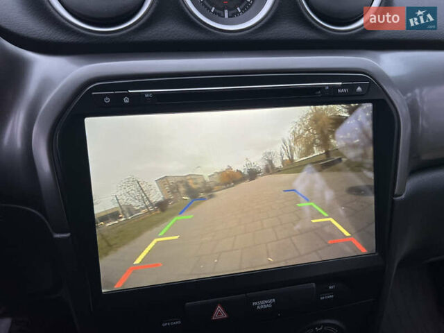 Сірий Сузукі Вітара, об'ємом двигуна 1.59 л та пробігом 11 тис. км за 19900 $, фото 47 на Automoto.ua