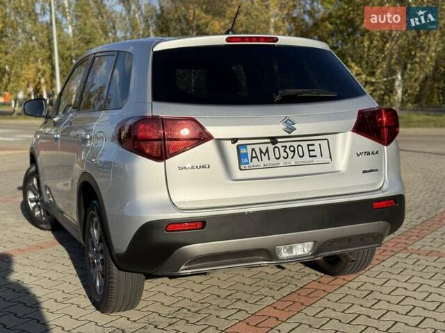 Серый Сузуки Витара, объемом двигателя 1.59 л и пробегом 39 тыс. км за 19900 $, фото 11 на Automoto.ua