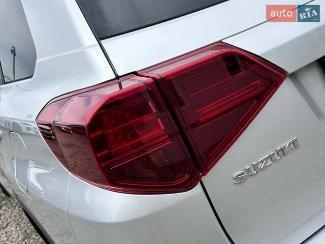 Серый Сузуки Витара, объемом двигателя 1.59 л и пробегом 42 тыс. км за 22500 $, фото 10 на Automoto.ua