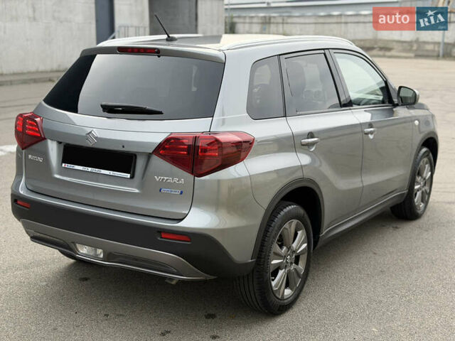 Сірий Сузукі Вітара, об'ємом двигуна 1.37 л та пробігом 11 тис. км за 23800 $, фото 8 на Automoto.ua