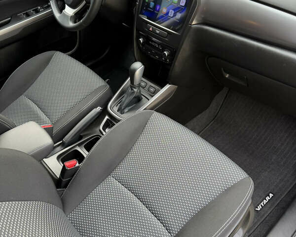 Сірий Сузукі Вітара, об'ємом двигуна 1.37 л та пробігом 11 тис. км за 23800 $, фото 29 на Automoto.ua