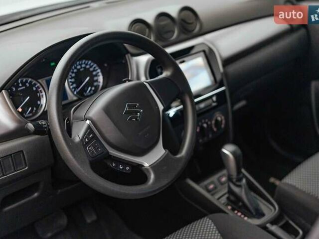 Сірий Сузукі Вітара, об'ємом двигуна 1.59 л та пробігом 8 тис. км за 21515 $, фото 14 на Automoto.ua