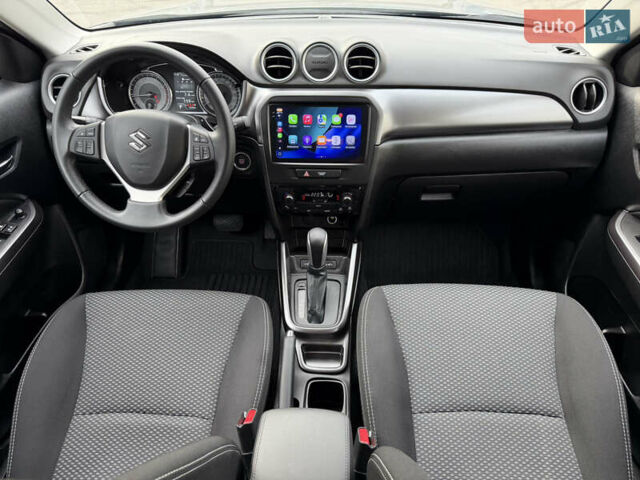 Сірий Сузукі Вітара, об'ємом двигуна 1.37 л та пробігом 11 тис. км за 23800 $, фото 27 на Automoto.ua