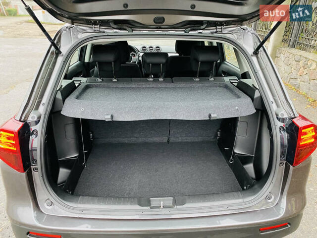 Сірий Сузукі Вітара, об'ємом двигуна 1.4 л та пробігом 1 тис. км за 19500 $, фото 9 на Automoto.ua