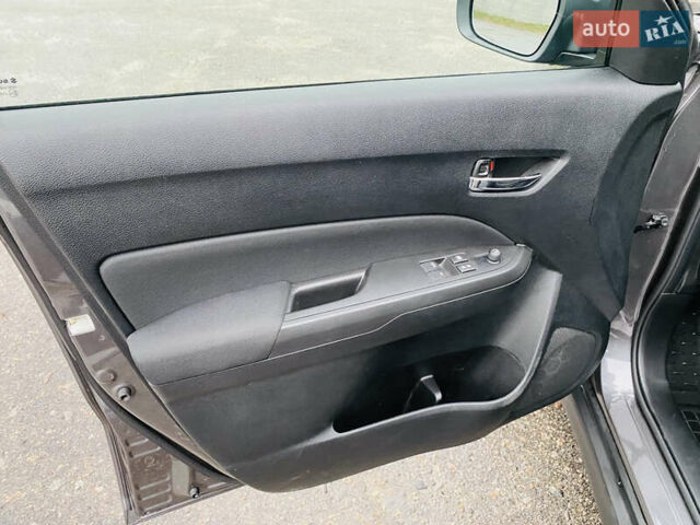 Серый Сузуки Витара, объемом двигателя 1.4 л и пробегом 1 тыс. км за 19500 $, фото 41 на Automoto.ua