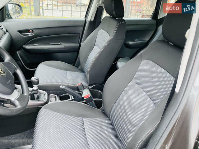 Сірий Сузукі Вітара, об'ємом двигуна 1.4 л та пробігом 1 тис. км за 19500 $, фото 12 на Automoto.ua