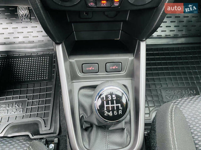 Серый Сузуки Витара, объемом двигателя 1.4 л и пробегом 1 тыс. км за 19500 $, фото 7 на Automoto.ua