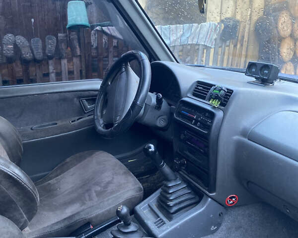 Синий Сузуки Витара, объемом двигателя 1.6 л и пробегом 271 тыс. км за 5350 $, фото 5 на Automoto.ua