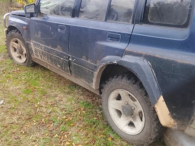 Сузуки Витара 1996 в Краматорске на Automoto.ua Синий Сузуки Витара, объемом двигателя 2 л и пробегом 2 тыс. км за 1100 $, фото 5 на Automoto.ua