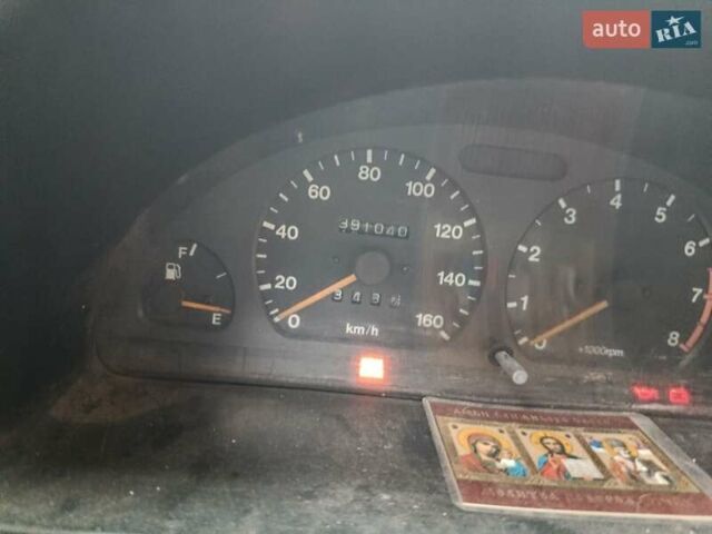 Синий Сузуки Витара, объемом двигателя 1.59 л и пробегом 390 тыс. км за 3200 $, фото 2 на Automoto.ua