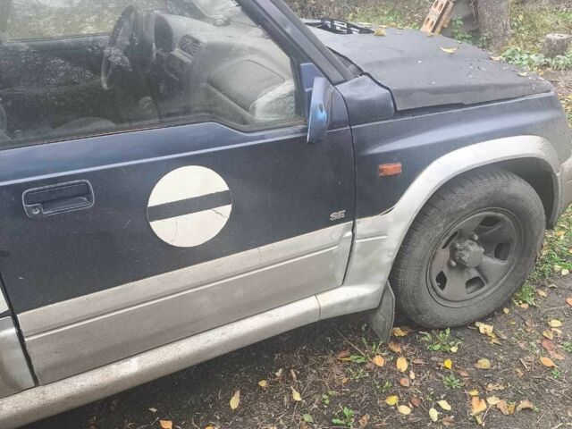 Синій Сузукі Вітара, об'ємом двигуна 2 л та пробігом 127 тис. км за 1000 $, фото 1 на Automoto.ua