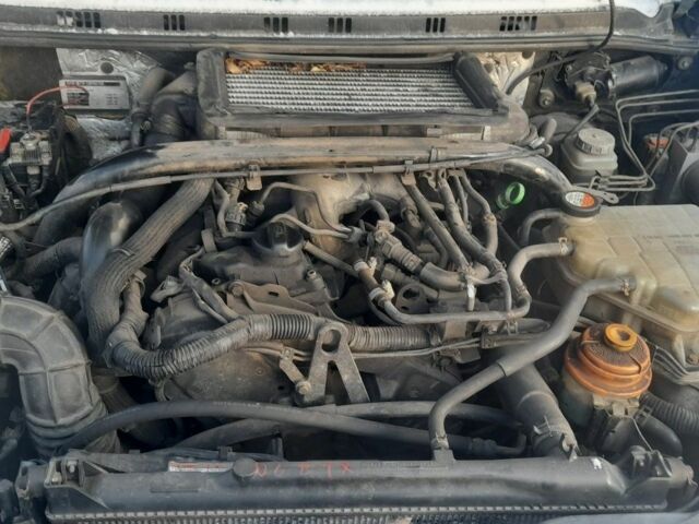 Синій Сузукі Вітара, об'ємом двигуна 2 л та пробігом 350 тис. км за 3200 $, фото 3 на Automoto.ua