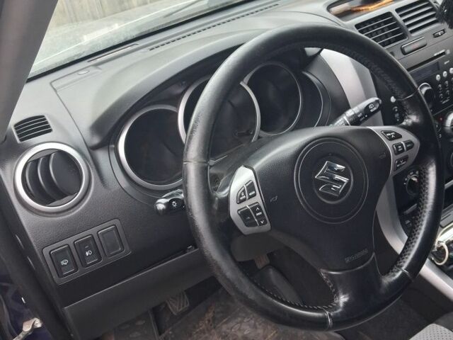 Синий Сузуки Витара, объемом двигателя 2 л и пробегом 2 тыс. км за 4500 $, фото 3 на Automoto.ua