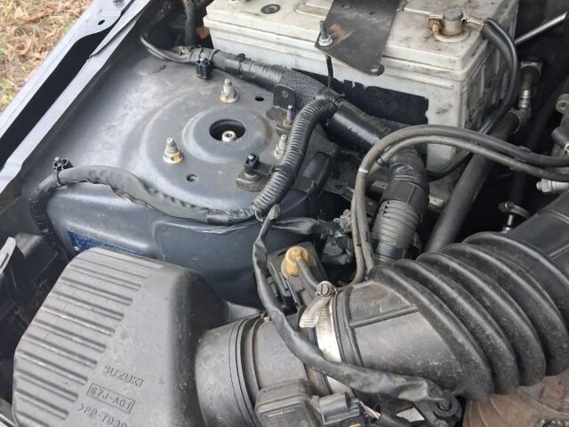 Синий Сузуки Витара, объемом двигателя 2 л и пробегом 2 тыс. км за 4500 $, фото 8 на Automoto.ua