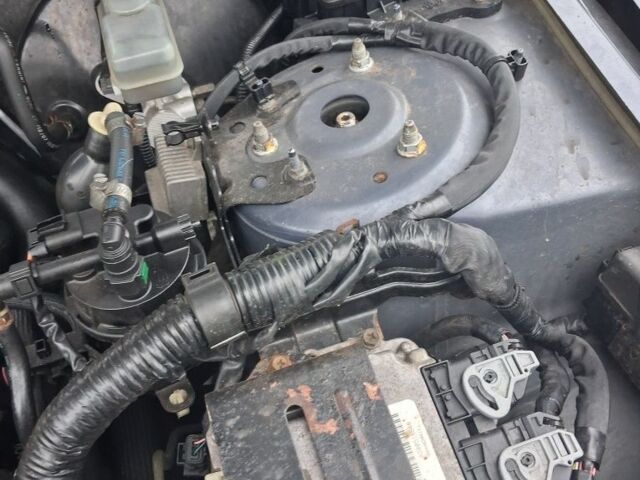 Синий Сузуки Витара, объемом двигателя 2 л и пробегом 2 тыс. км за 4500 $, фото 7 на Automoto.ua