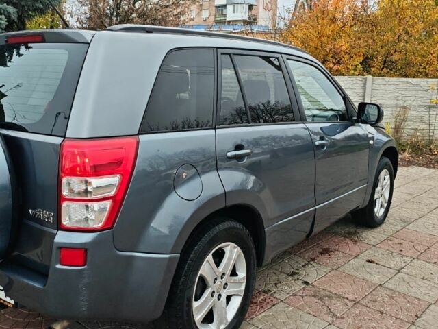 Синий Сузуки Витара, объемом двигателя 1.9 л и пробегом 255 тыс. км за 3200 $, фото 1 на Automoto.ua