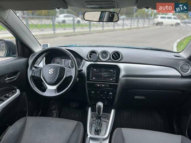Сузуки Витара 2016 в Николаеве на Automoto.ua Синий Сузуки Витара, объемом двигателя 1.59 л и пробегом 186 тыс. км за 13899 $, фото 6 на Automoto.ua