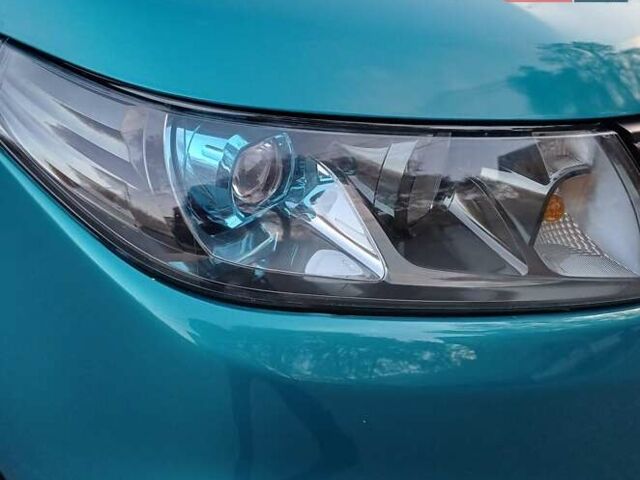 Синий Сузуки Витара, объемом двигателя 1.59 л и пробегом 80 тыс. км за 14800 $, фото 12 на Automoto.ua