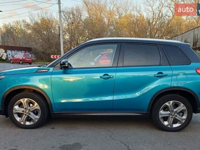 Синий Сузуки Витара, объемом двигателя 1.59 л и пробегом 80 тыс. км за 14800 $, фото 3 на Automoto.ua